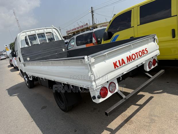 Kia Bongo 3 photo 4