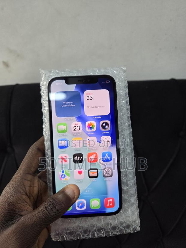 Apple iPhone 12 64 GB photo 2