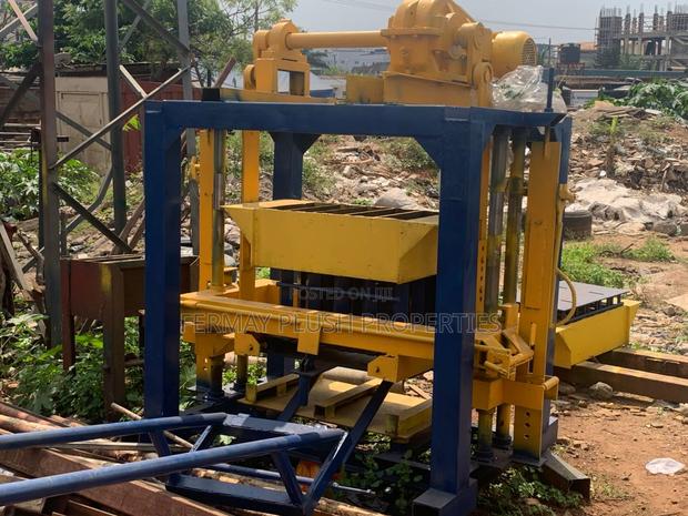 Strong Blocks Produced at High Standards for Sale · Photo 2