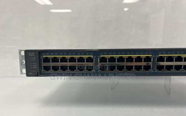 Ws-C3560v2-48ps-S, Catalyst Switch, 48xpoe+, 4 Sfp, Layer 3 Managed photo 2