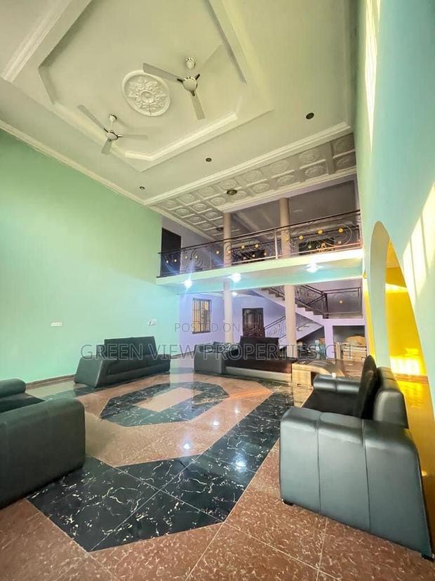 7bdrm Duplex in Tantra Hills for rent photo 6