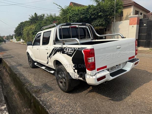 Peugeot Kart 2020 White