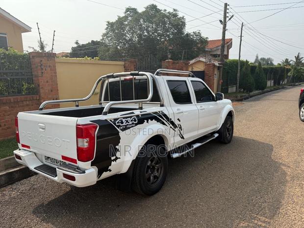 Peugeot Kart 2020 White