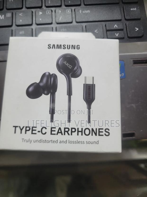 Samsung Type C Ear Phone · Photo 4