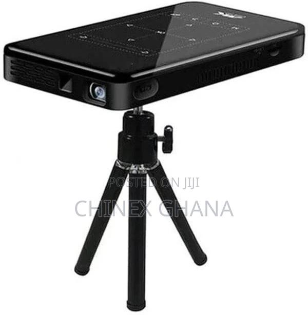 Po9 Mini Smart Projector