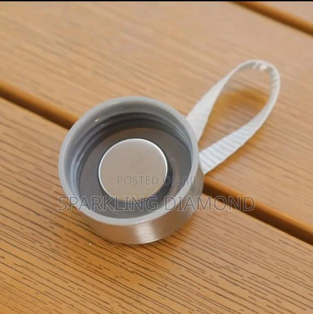 Trendy Water Bottles – Leak-proof • Durable • Aesthetic photo 2