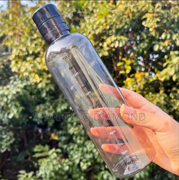 Trendy Water Bottles – Leak-proof • Durable • Aesthetic photo 4