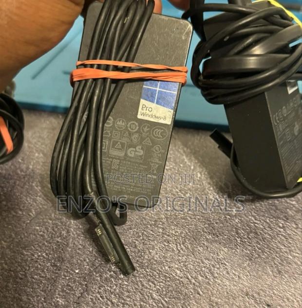 Surface Pro Charger Original Used/Repaired/Refurbished Working photo 8