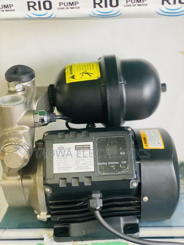 Rio 1.5hp Water Pump With Booster · Photo 2