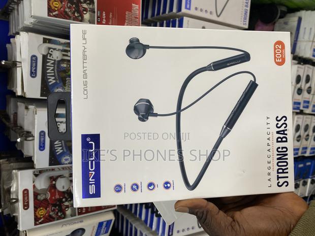Sinclu Long Lasting Battery and Large Capacity Strong Bass Neckband