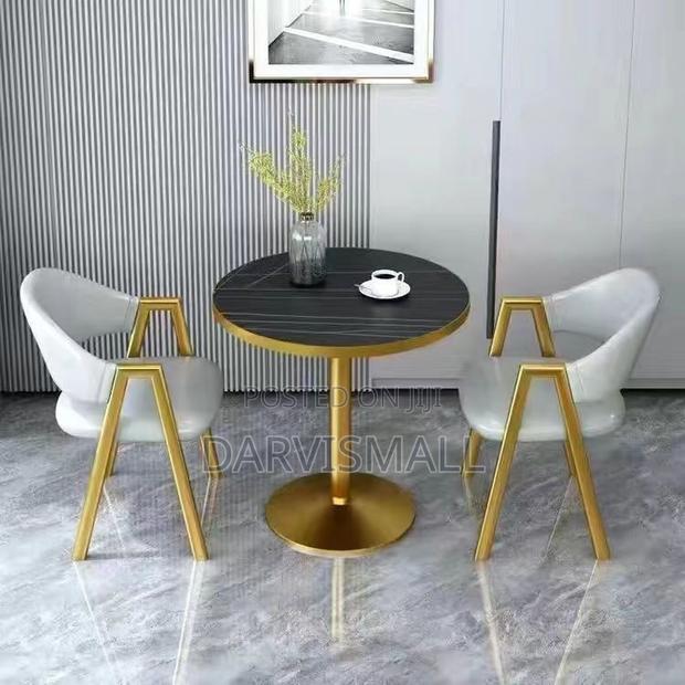 Dinning Table With 2 Chairs photo 4