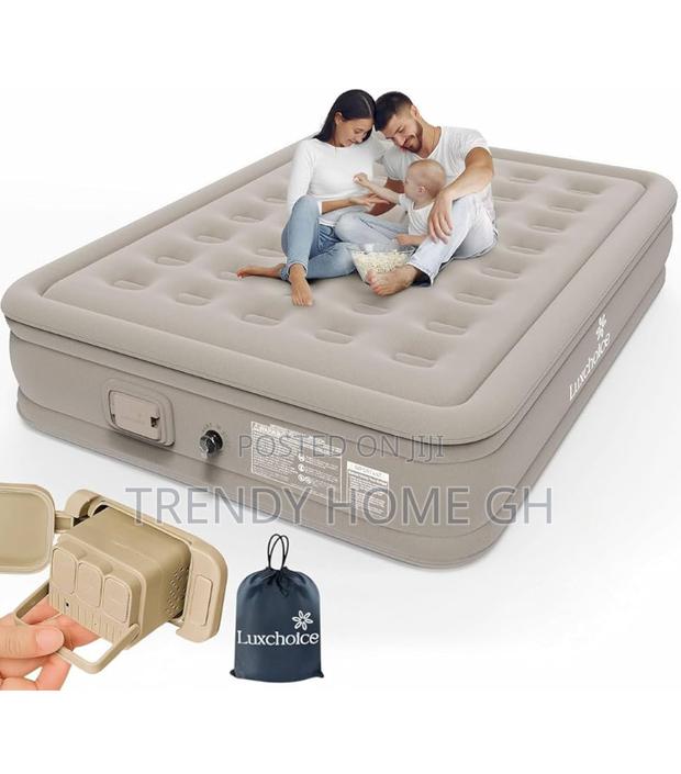 Double Inflatable/Air Bed photo 2