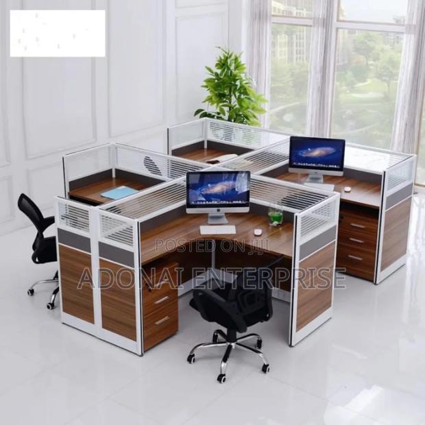 Workstation 4in1 Fvght27tg · Photo 2
