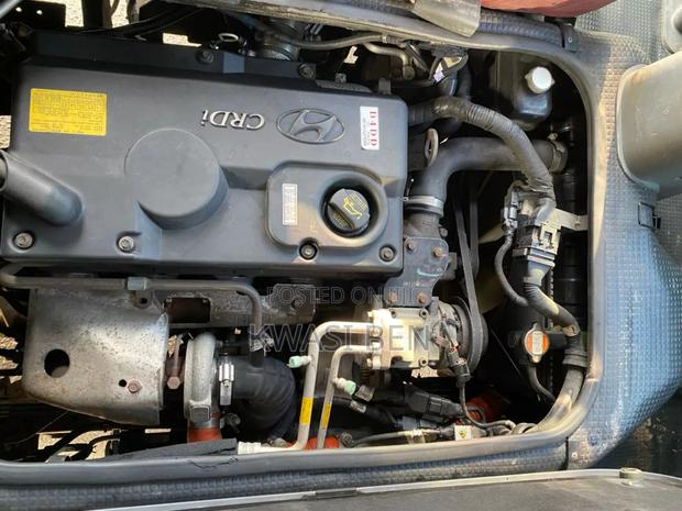 Hyundai County 2009 Grey