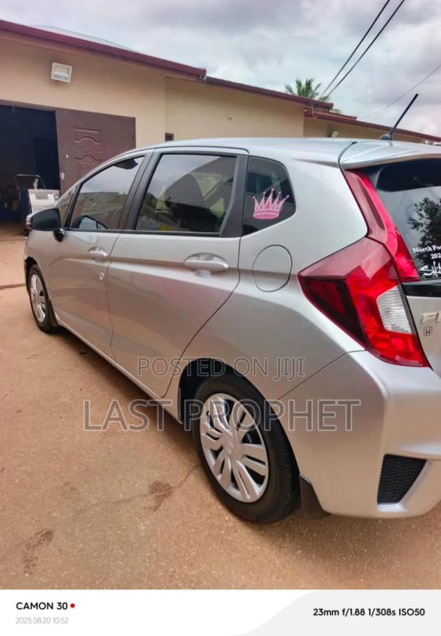 Honda Fit LX 2016 Silver photo 10