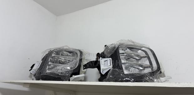 Mitsubishi Outlander 2023-2024 Headlights Pair