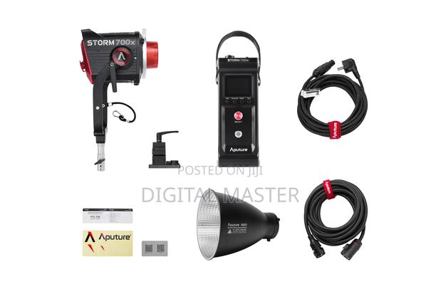 Aputure Storm 700x Tunable White Led Monolight