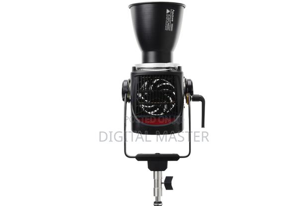 Aputure Storm 400x Tunable White Led Monolight (V-mount) photo 2