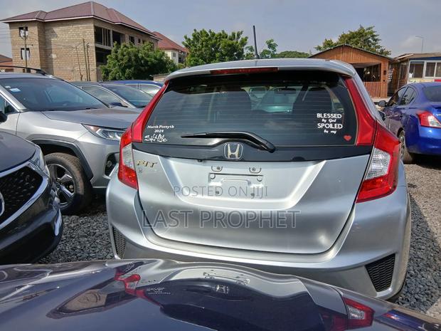 Honda Fit LX 2016 Silver photo 4