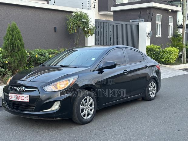 Hyundai Accent 2014 Black