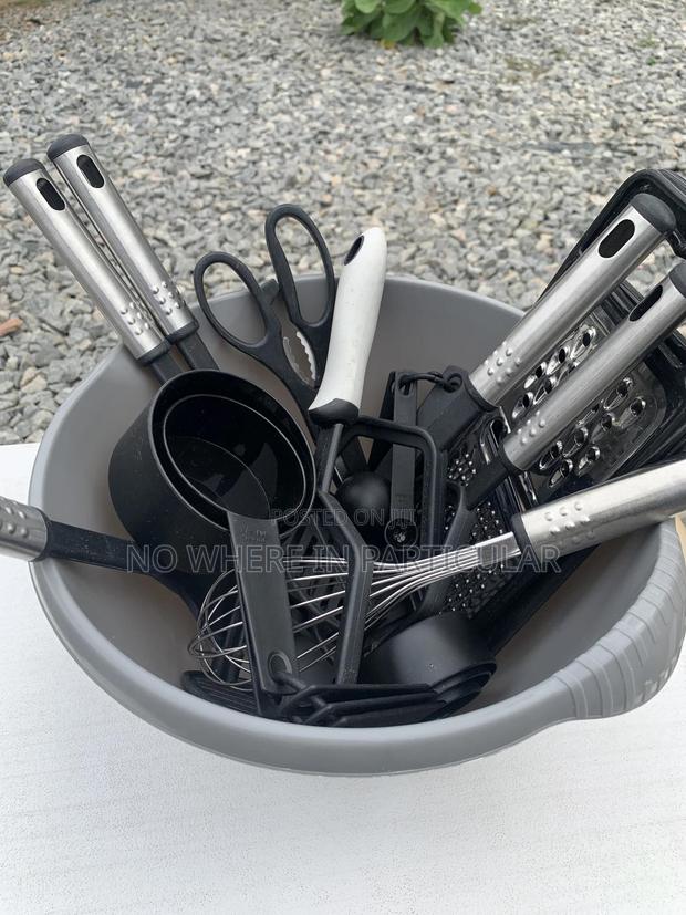 Kitchen Appliances photo 6