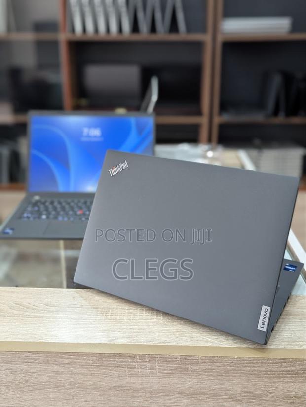 Laptop Lenovo ThinkPad T14 G2 16GB Intel Core i7 SSD 512GB