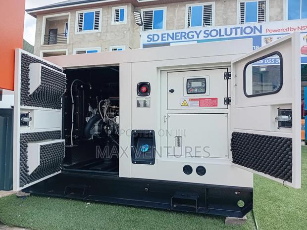 Brand New 22kva Perkins Gen – 5yrs · Photo 2