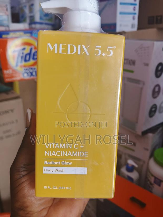 5.5 Medix Vitamin C Niacinamide Wash · Photo 1