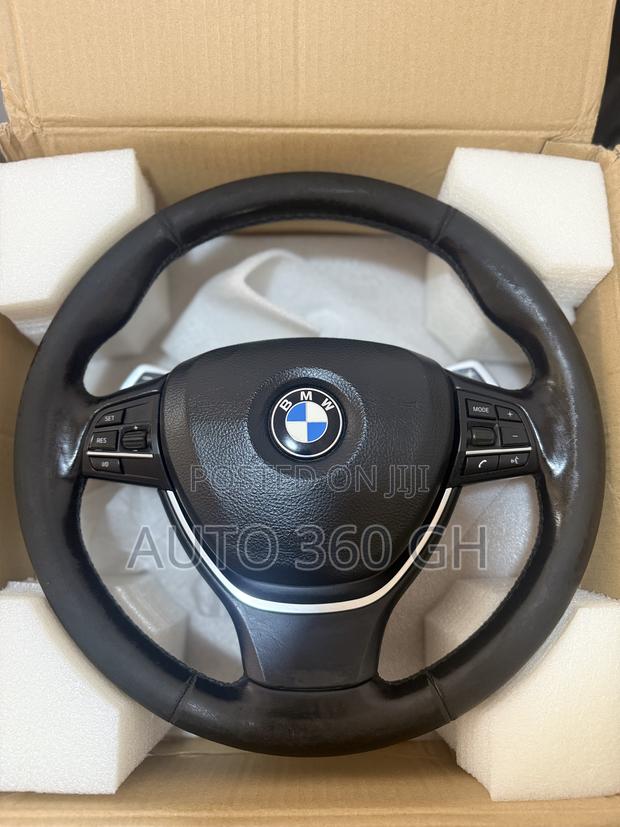 BMW F10 Steering Wheel With Airbag and Heated Steering photo 2
