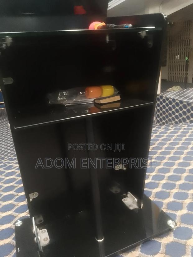 Black Glass Pulpit photo 4