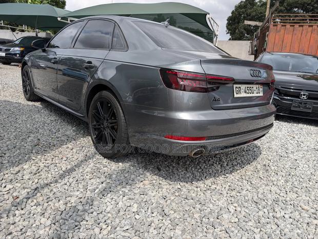 Audi A4 2.0T Premium AWD quattro 2018 Gray photo 6