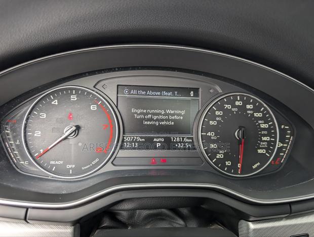Audi A4 2.0T Premium AWD quattro 2018 Gray photo 16