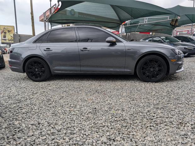 Audi A4 2.0T Premium AWD quattro 2018 Gray photo 17
