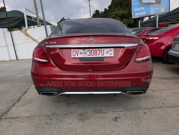 Mercedes-Benz E350 2020 Red photo 4