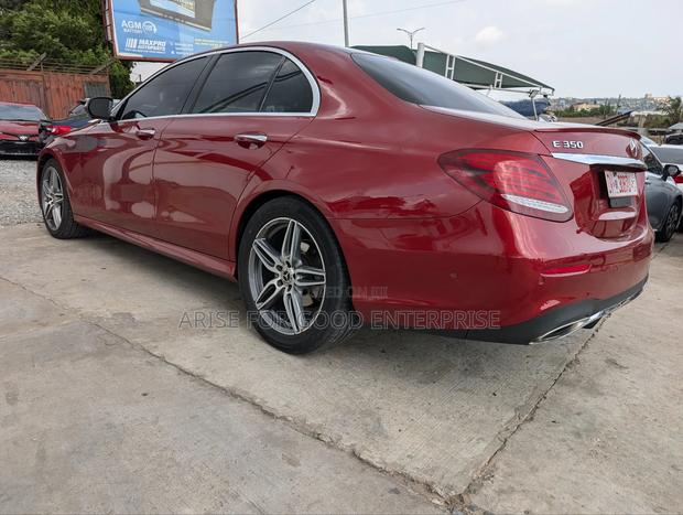 Mercedes-Benz E350 2020 Red photo 6