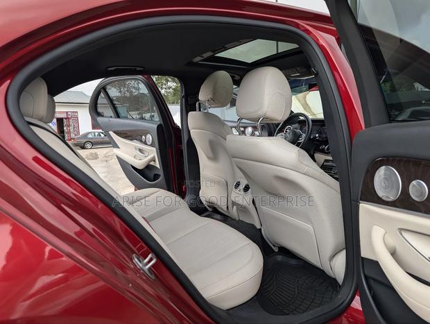 Mercedes-Benz E350 2020 Red photo 9
