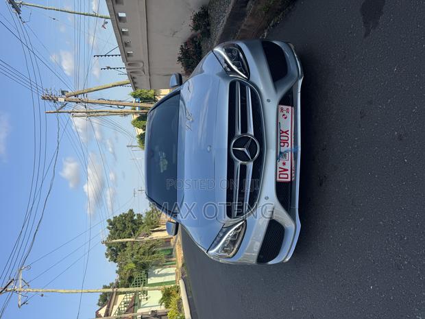 Mercedes-Benz C400 2016 Gray