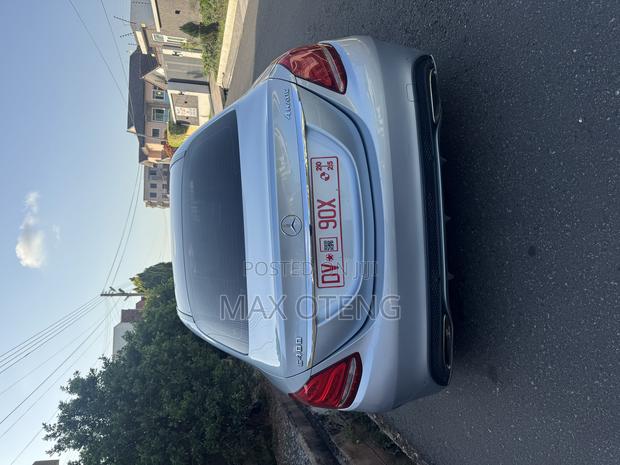 Mercedes-Benz C400 2016 Gray photo 2