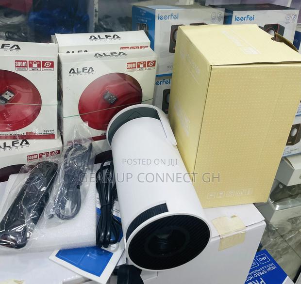 Ultra Hd Smart Projector photo 4