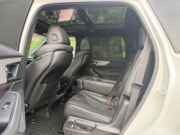 Acura MDX w/Technology Package 2023 White