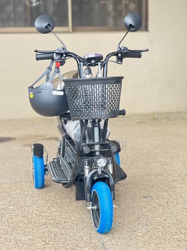 New Motorcycle 2025 Black photo 2