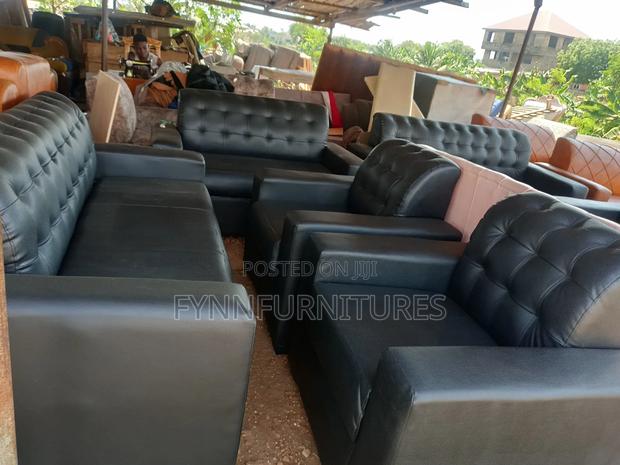 Executive Utv Leather Sofa Sets