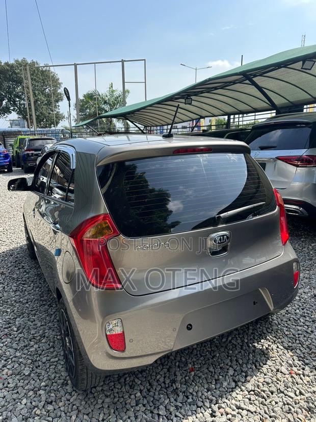 Kia Morning 2015 Beige photo 2