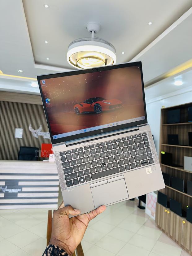 Laptop HP ZBook Firefly 14 G7 16GB Intel Core I5 SSD 256GB photo 2