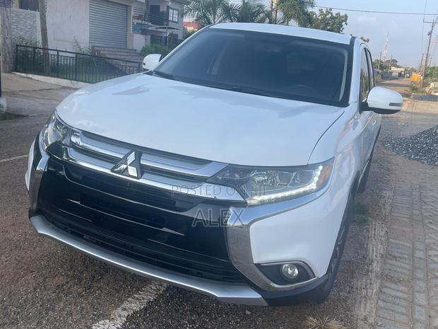 Mitsubishi Outlander Sport GT 2.4 2019 White