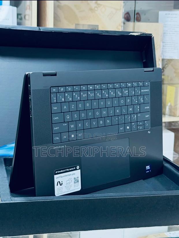 New Laptop HP OmniBook X Flip 16" 16GB Intel Core Ultra 7 SSD 1T photo 2