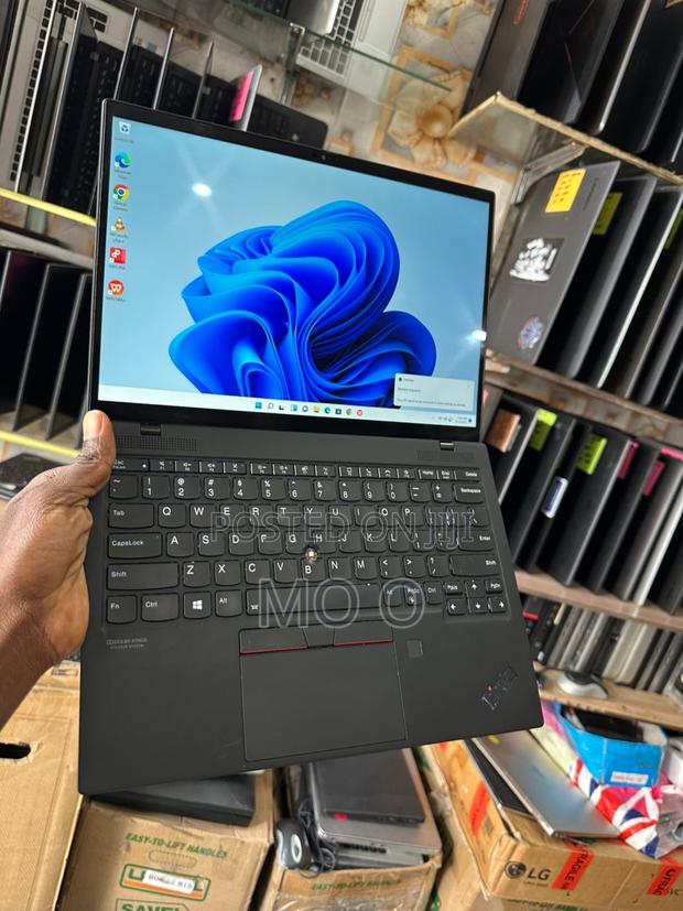 Laptop Lenovo ThinkPad X1 Carbon 16GB Intel Core I7 SSD 512GB photo 4