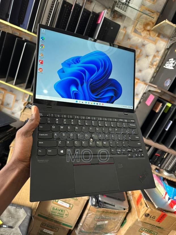 Laptop Lenovo ThinkPad X1 Carbon 16GB Intel Core I7 SSD 512GB photo 2