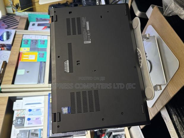 Laptop Lenovo ThinkPad P53 32GB Intel Core I7 SSD 512GB photo 2