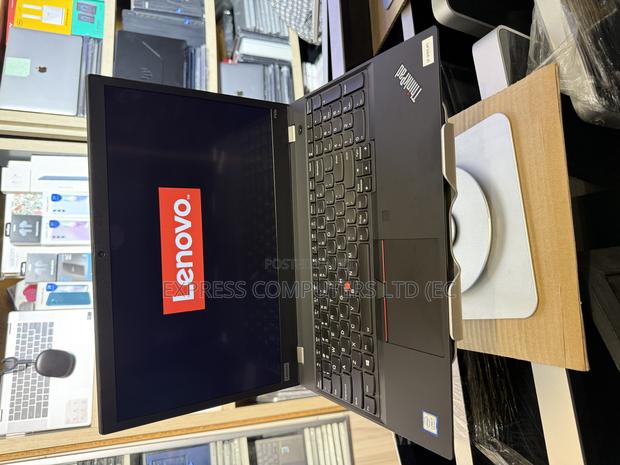 Laptop Lenovo ThinkPad P53 32GB Intel Core I7 SSD 512GB photo 3
